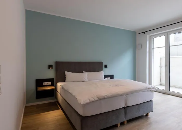 Baumann Hotel *