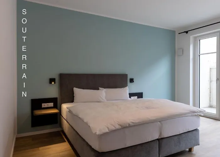 Baumann Hotel *
